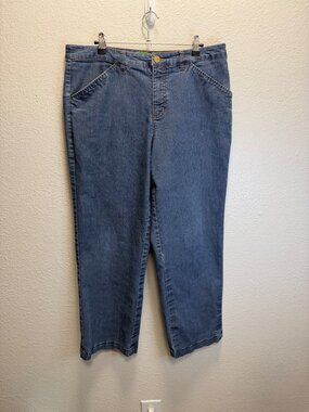 C. Wonder Womens 14P Capri Jeans Stretch Denim With Front & Back Pockets Blue Wa